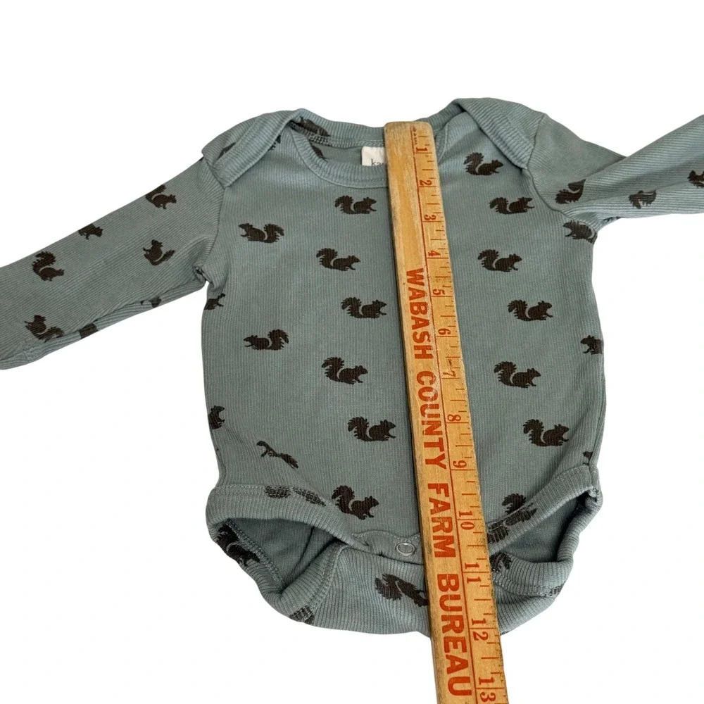 Kate Quinn Baby Squirrel Print Ribbed Organic Cotton Bodysuit Blue 0-3M Long Slv